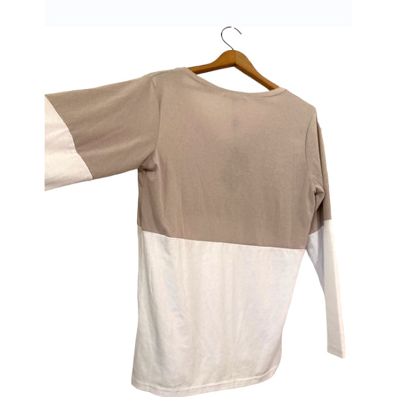 Two-Tone Tan & White Long Sleeve V Neck Top - Size Small - Picture 4 of 6